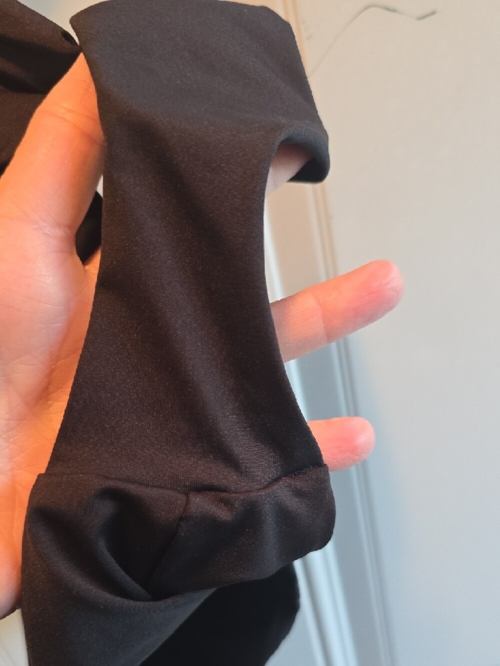 SKIMS Black Bikini Bottom with Tag - Picture 4 of 4
